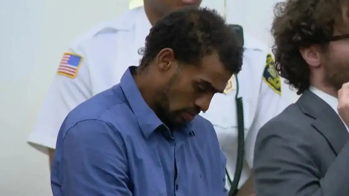Homem acusado de atropelar policial no Cape Cod foi parado 5 vezes este ano